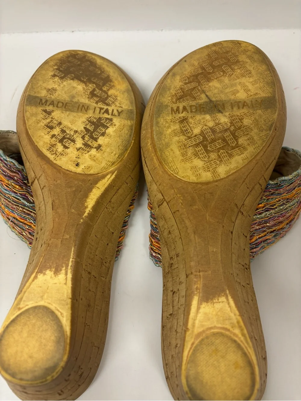 ITALIAN SHOEMAKER SANDALS WOMEN 9  MULTICOLOR W / GOLD  FEMININE  WHIMSICAL